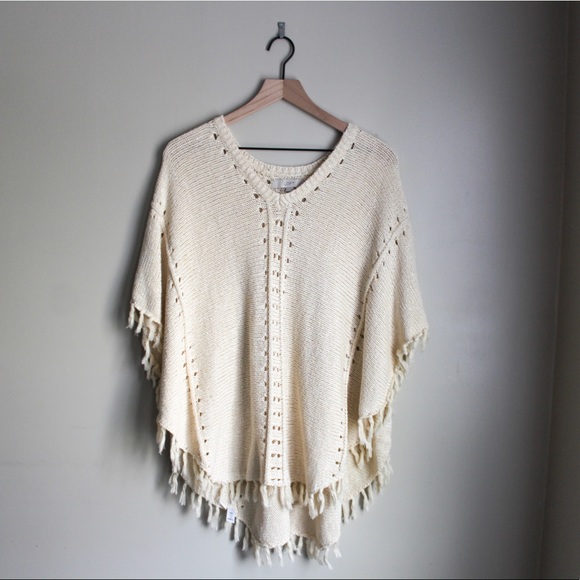 LOFT Sweaters - Loft Poncho - XS/S